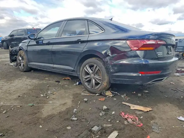 3VWCB7BU4KM143479 2019 VOLKSWAGEN JETTA - Image 2