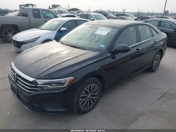 3VWCB7BU4KM176353 2019 VOLKSWAGEN JETTA - Image 2