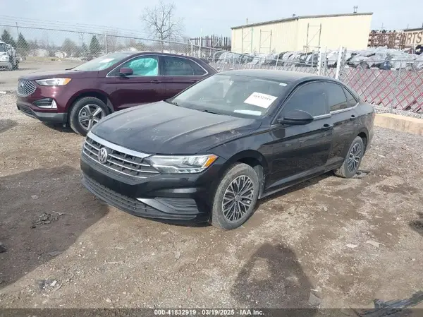 3VWCB7BU4KM185540 2019 VOLKSWAGEN JETTA - Image 2