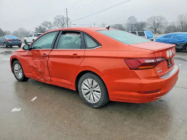3VWCB7BU4KM186557 2019 VOLKSWAGEN JETTA - Image 2