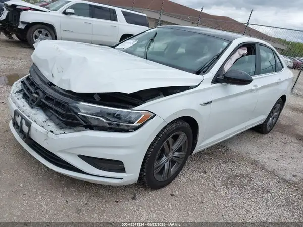 3VWCB7BU4KM190205 2019 VOLKSWAGEN JETTA - Image 2