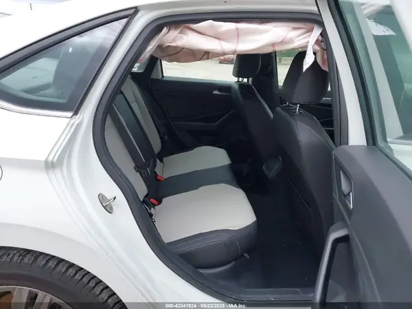 3VWCB7BU4KM190205 2019 VOLKSWAGEN JETTA - Image 8