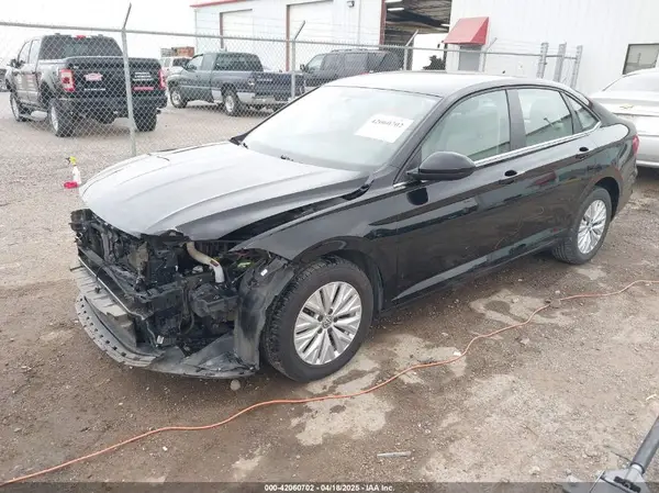 3VWCB7BU4KM214776 2019 VOLKSWAGEN JETTA - Image 2