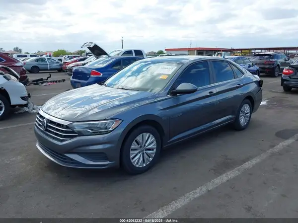 3VWCB7BU4KM246563 2019 VOLKSWAGEN JETTA - Image 2