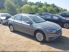 3VWCB7BU4KM254422 2019 VOLKSWAGEN JETTA