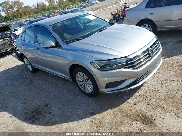 3VWCB7BU4KM261208 2019 VOLKSWAGEN JETTA - Image 1
