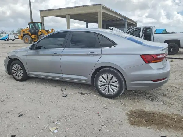 3VWCB7BU4KM267980 2019 VOLKSWAGEN JETTA - Image 2