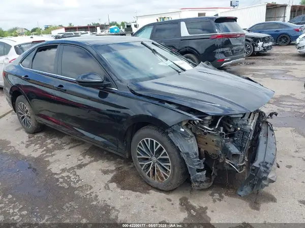 3VWCB7BU4LM016779 2020 VOLKSWAGEN JETTA - Image 1