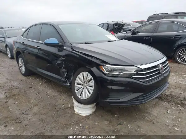 3VWCB7BU5KM140610 2019 VOLKSWAGEN JETTA - Image 1
