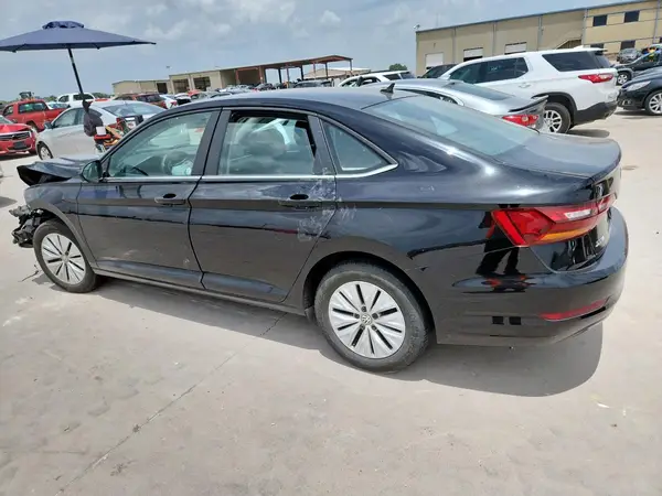 3VWCB7BU5KM140817 2019 VOLKSWAGEN JETTA - Image 2
