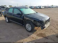 3VWCB7BU5KM142695 2019 VOLKSWAGEN JETTA
