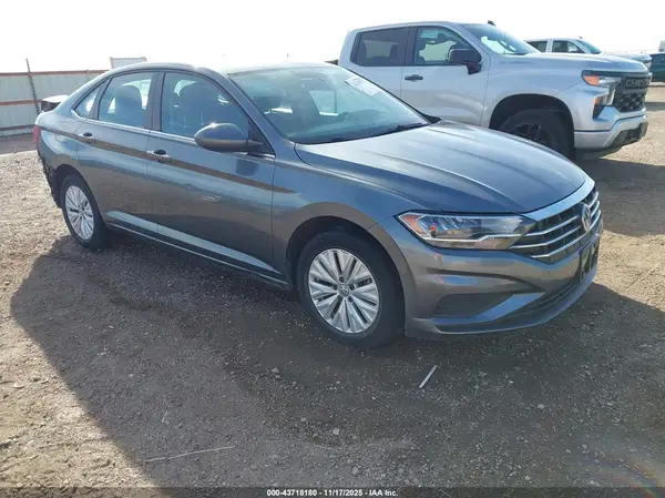 3VWCB7BU5KM154121 2019 VOLKSWAGEN JETTA - Image 1