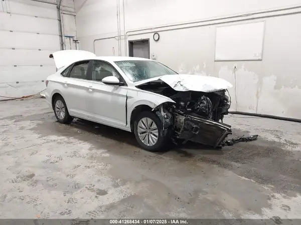 3VWCB7BU5KM174062 2019 VOLKSWAGEN JETTA - Image 1