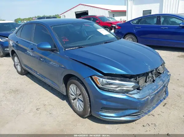 3VWCB7BU5KM175762 2019 VOLKSWAGEN JETTA - Image 1