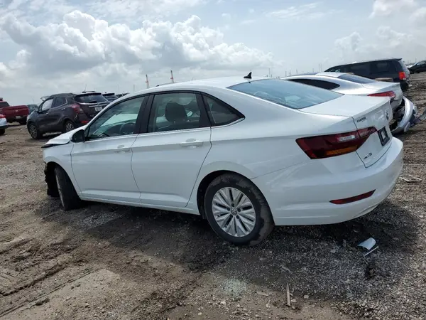 3VWCB7BU5KM257068 2019 VOLKSWAGEN JETTA - Image 2
