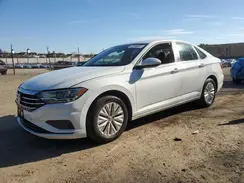 3VWCB7BU5KM267843 2019 VOLKSWAGEN JETTA