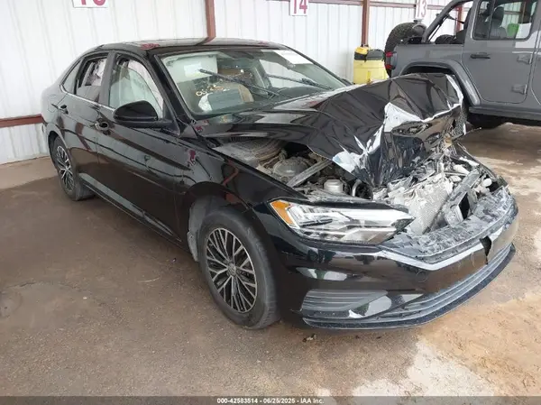 3VWCB7BU5KM269639 2019 VOLKSWAGEN JETTA - Image 1