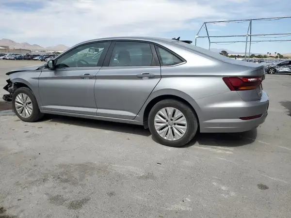 3VWCB7BU5KM272427 2019 VOLKSWAGEN JETTA - Image 2