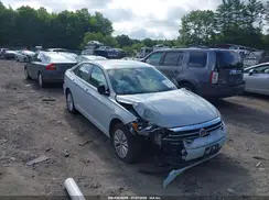 3VWCB7BU6KM131463 2019 VOLKSWAGEN JETTA