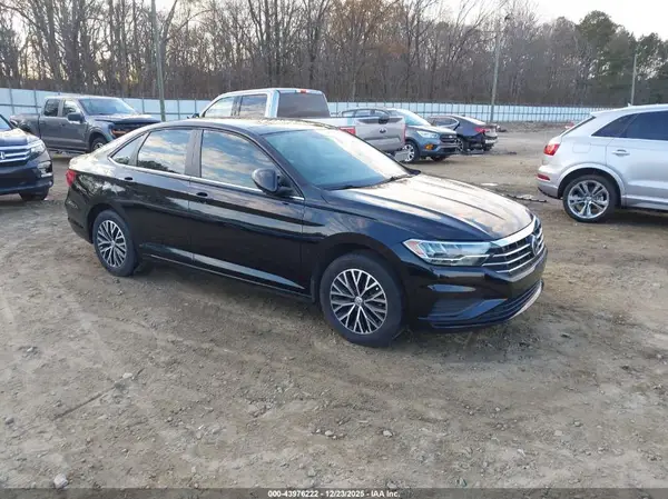 3VWCB7BU6KM158873 2019 VOLKSWAGEN JETTA - Image 1