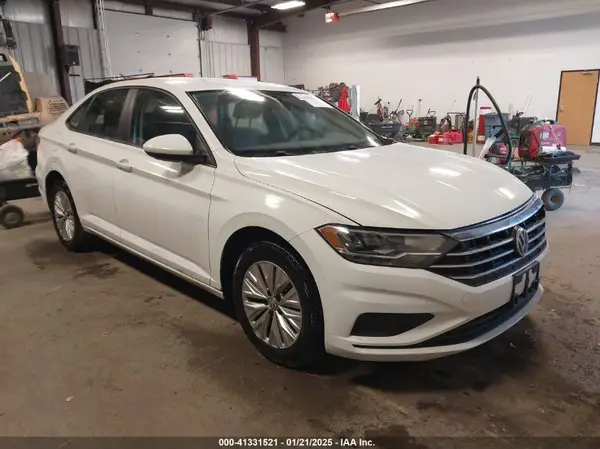 3VWCB7BU6KM159859 2019 VOLKSWAGEN JETTA - Image 1