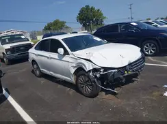 3VWCB7BU6KM203357 2019 VOLKSWAGEN JETTA