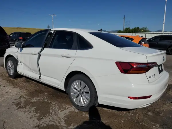 3VWCB7BU6KM216125 2019 VOLKSWAGEN JETTA - Image 2