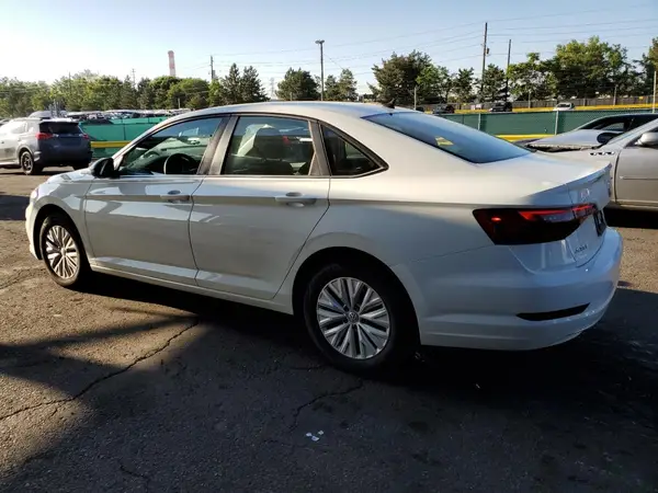 3VWCB7BU6KM246032 2019 VOLKSWAGEN JETTA - Image 2