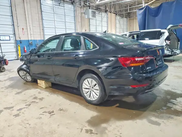3VWCB7BU6KM255278 2019 VOLKSWAGEN JETTA - Image 2
