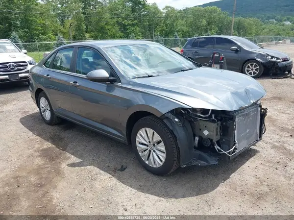 3VWCB7BU6LM065367 2020 VOLKSWAGEN JETTA - Image 1