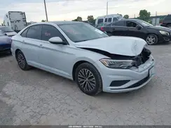 3VWCB7BU7KM138776 2019 VOLKSWAGEN JETTA
