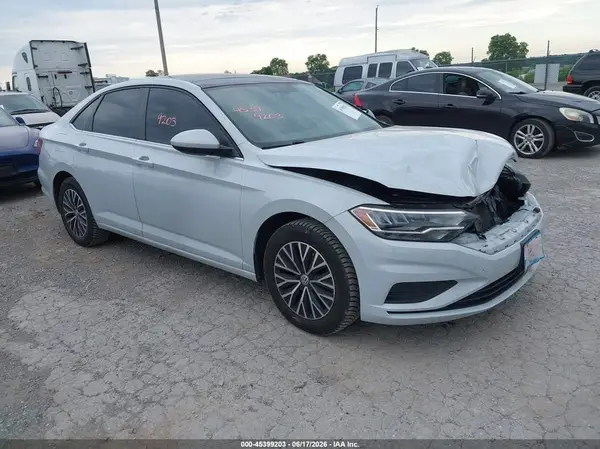 3VWCB7BU7KM138776 2019 VOLKSWAGEN JETTA - Image 1