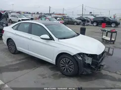 3VWCB7BU7KM160597 2019 VOLKSWAGEN JETTA