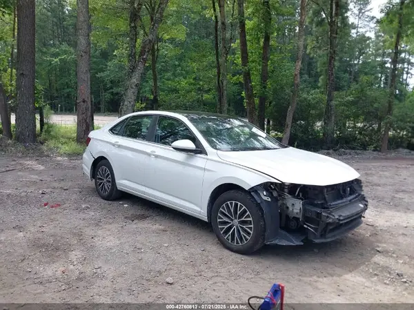 3VWCB7BU7KM180882 2019 VOLKSWAGEN JETTA - Image 1