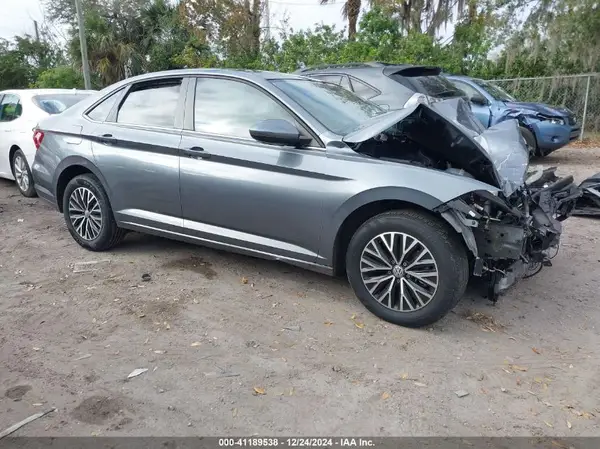 3VWCB7BU7KM206056 2019 VOLKSWAGEN JETTA - Image 1