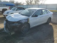 3VWCB7BU7KM215694 2019 VOLKSWAGEN JETTA