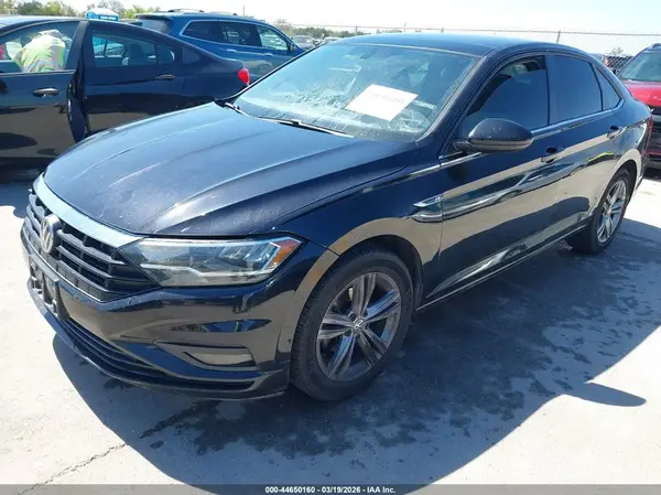 3VWCB7BU7KM227179 2019 VOLKSWAGEN JETTA - Image 2