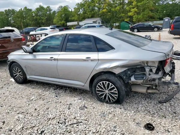 3VWCB7BU7KM237520 2019 VOLKSWAGEN JETTA - Image 2