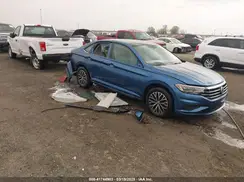 3VWCB7BU7KM244533 2019 VOLKSWAGEN JETTA