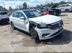 3VWCB7BU7KM245746 2019 VOLKSWAGEN JETTA