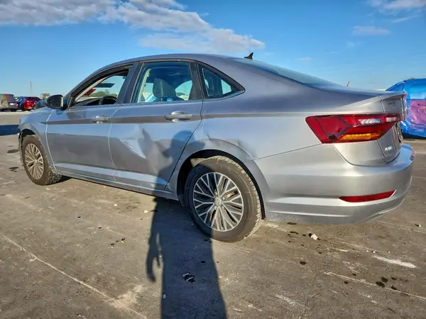3VWCB7BU7KM266127 2019 VOLKSWAGEN JETTA - Image 2