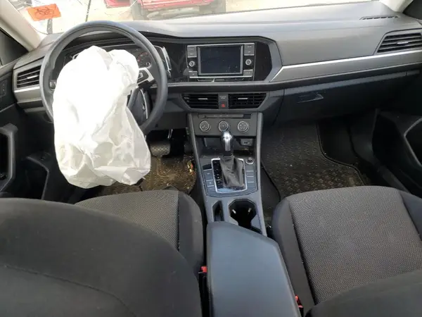 3VWCB7BU7KM275281 2019 VOLKSWAGEN JETTA - Image 8