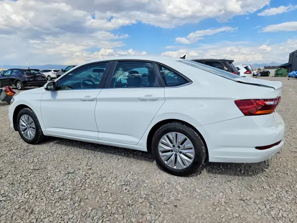 3VWCB7BU8KM127852 2019 VOLKSWAGEN JETTA - Image 2