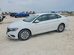3VWCB7BU8KM140780 2019 VOLKSWAGEN JETTA