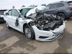 3VWCB7BU8KM174007 2019 VOLKSWAGEN JETTA