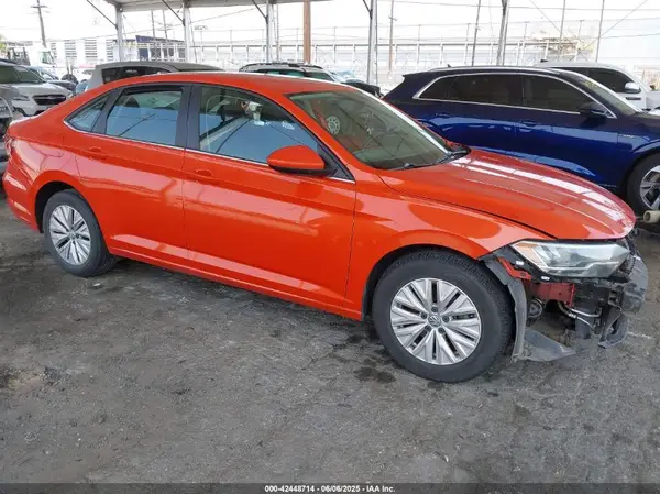 3VWCB7BU8KM184150 2019 VOLKSWAGEN JETTA - Image 1