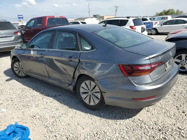 3VWCB7BU8KM275693 2019 VOLKSWAGEN JETTA - Image 2