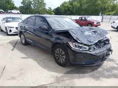 3VWCB7BU8LM053172 2020 VOLKSWAGEN JETTA