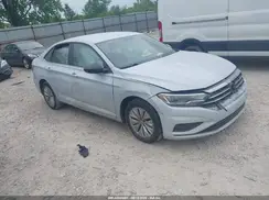 3VWCB7BU9KM142909 2019 VOLKSWAGEN JETTA
