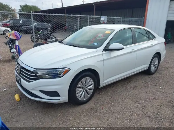 3VWCB7BU9KM173643 2019 VOLKSWAGEN JETTA - Image 2